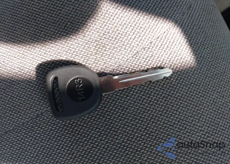 2005 Chevrolet Classic из США, поврежденный, VIN 1G1ND52F45M148962